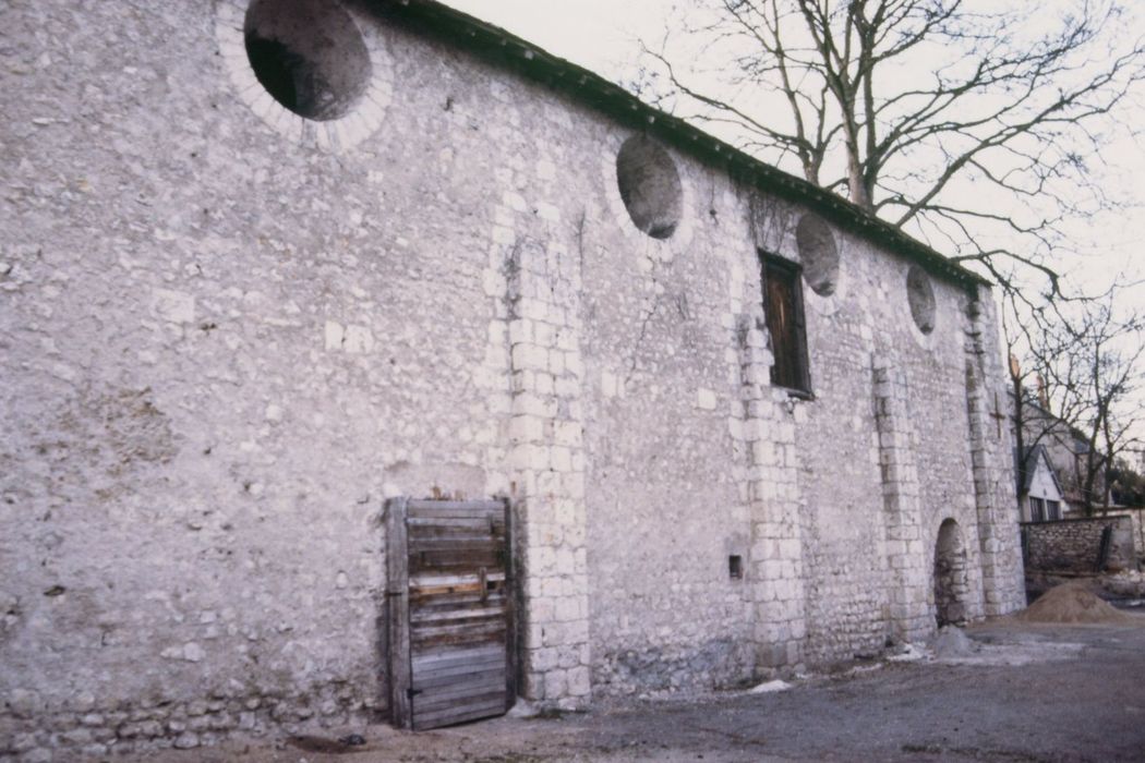 cellier, façade sud