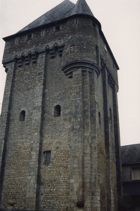 donjon, élévations sud-est, nord-est