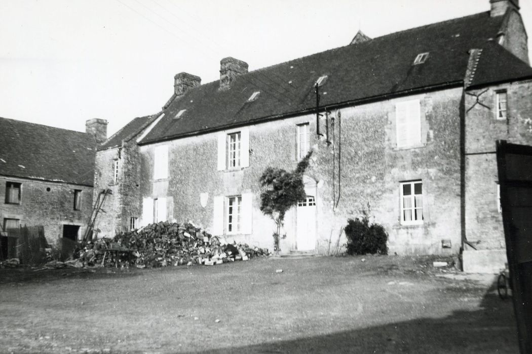 logis, façade ouest