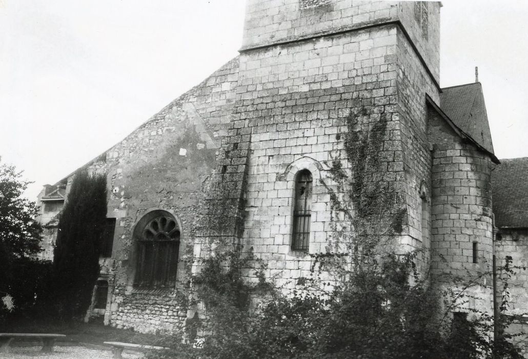 façade latérale sud, vue partielle