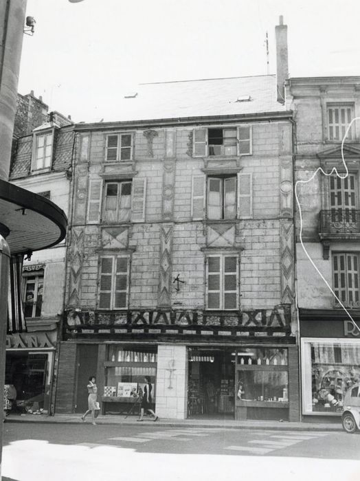 façade sur rue