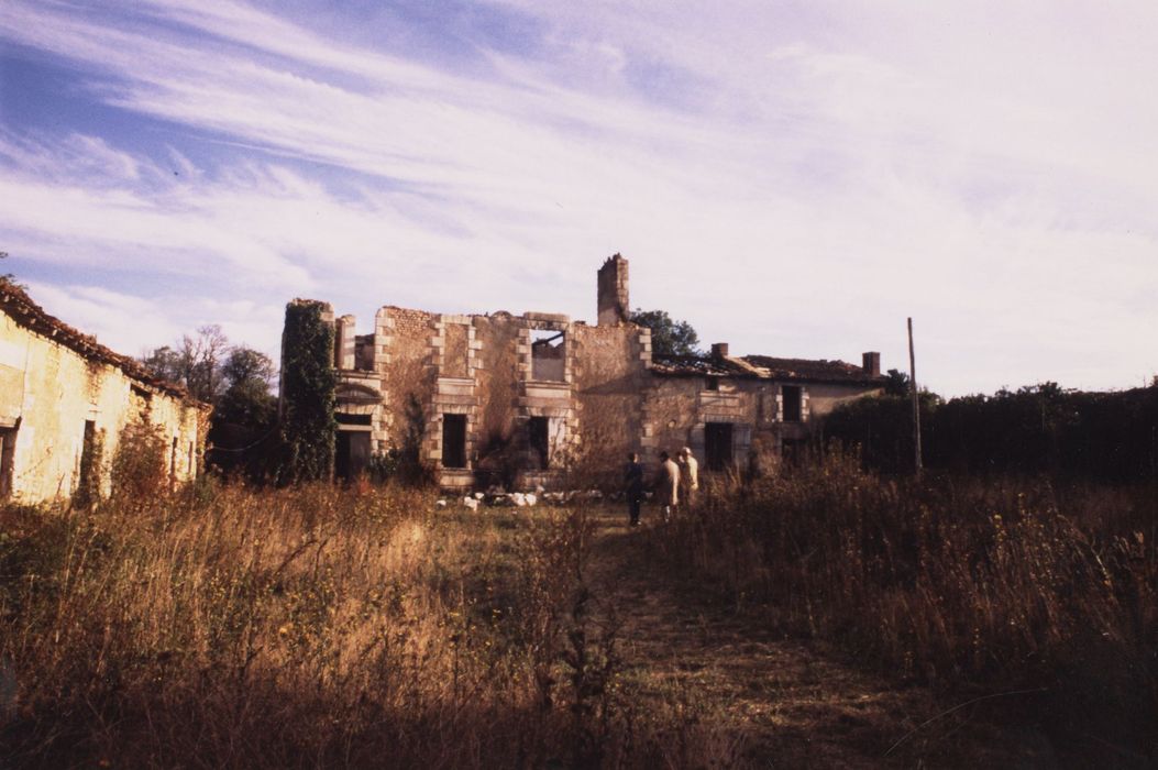 façade nord sur cour