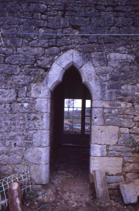 façade sud, porte d’accès