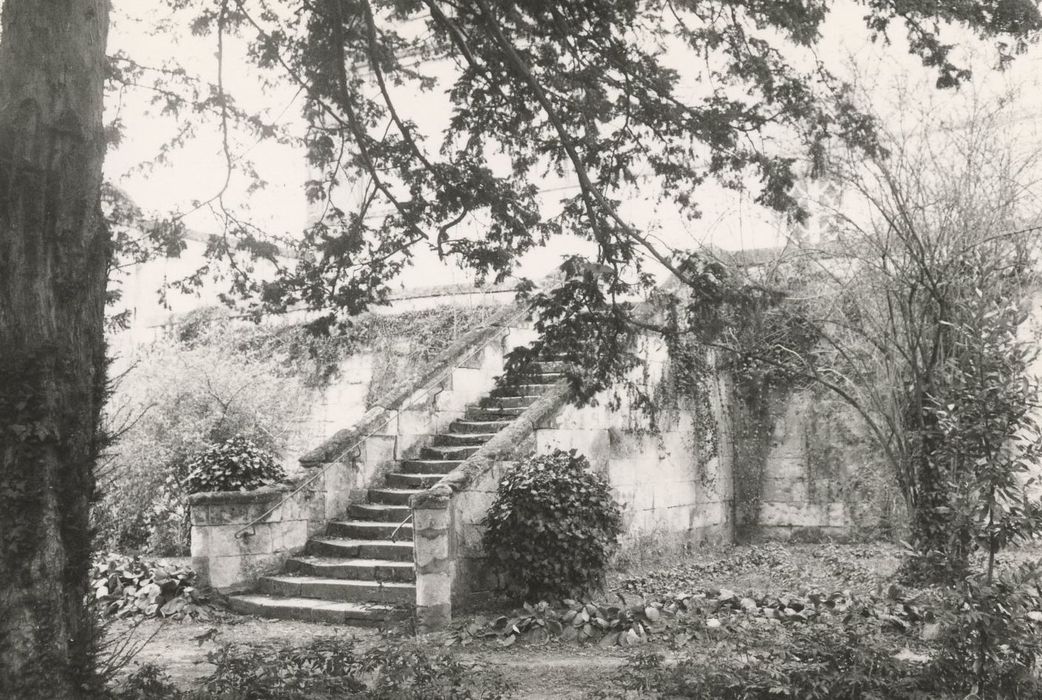 parc, escalier monumental d’accès à la terrasse