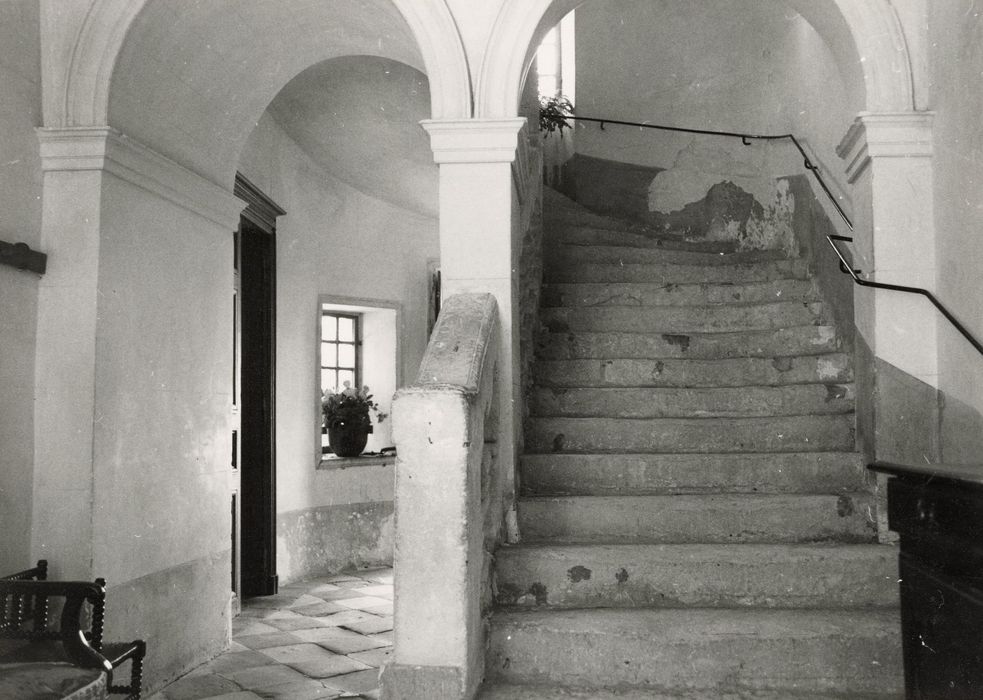 escalier principal du logis