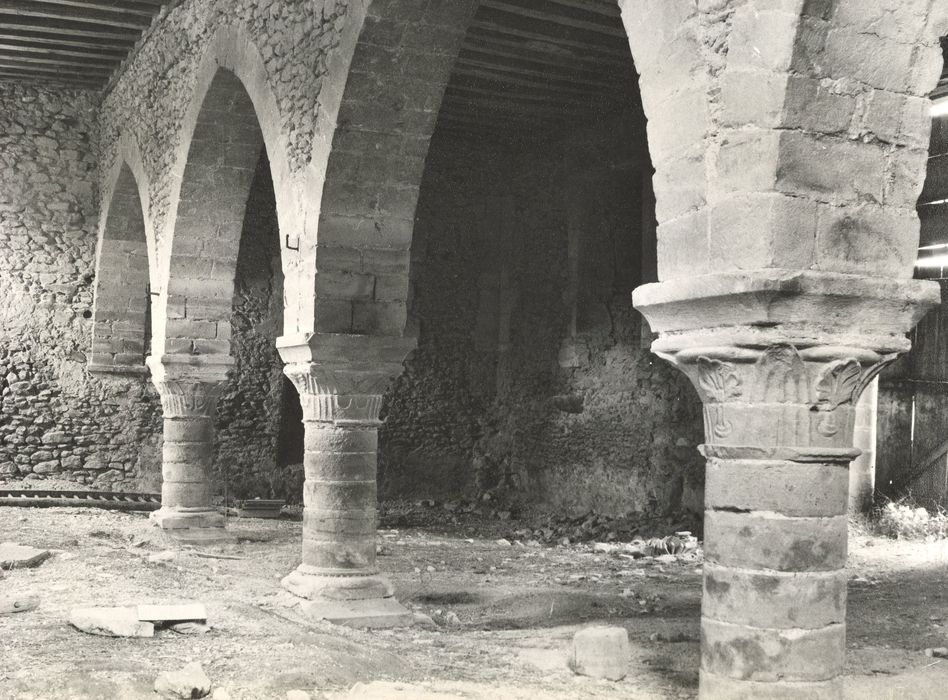 bâtiment nord, vue partielle du rez-de-chaussée