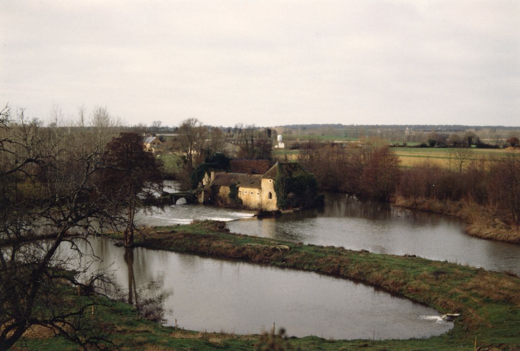 vue générale depuis le château de l’ancien moulin et d’une ancienne pêcherie (?)