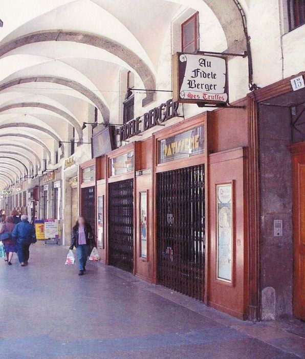 façade sur rue (photocopie numérisée)