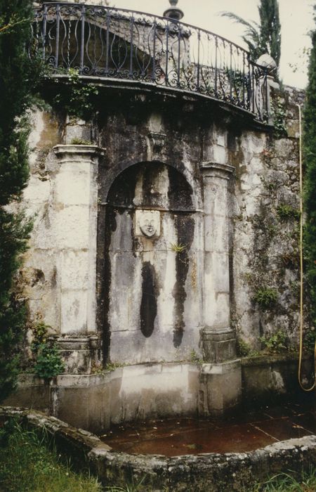 parc, fontaine et bassin de la deuxième terrasse