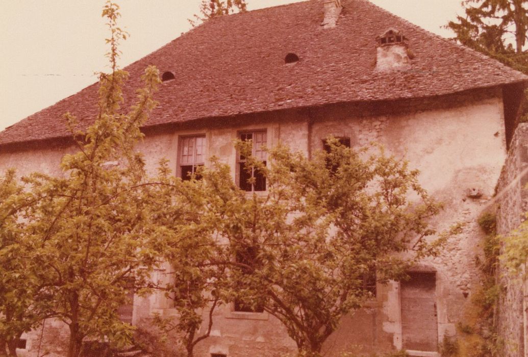 façade ouest, vue partielle