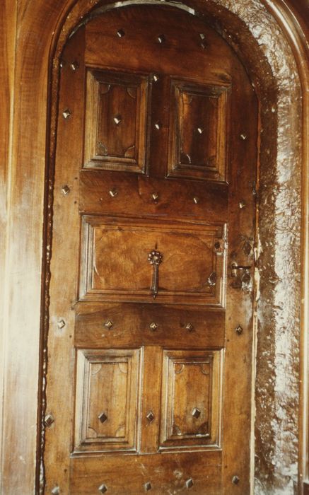 vantail de la porte de sacristie