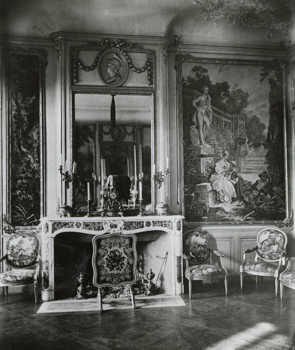 grand salon (état ancien)