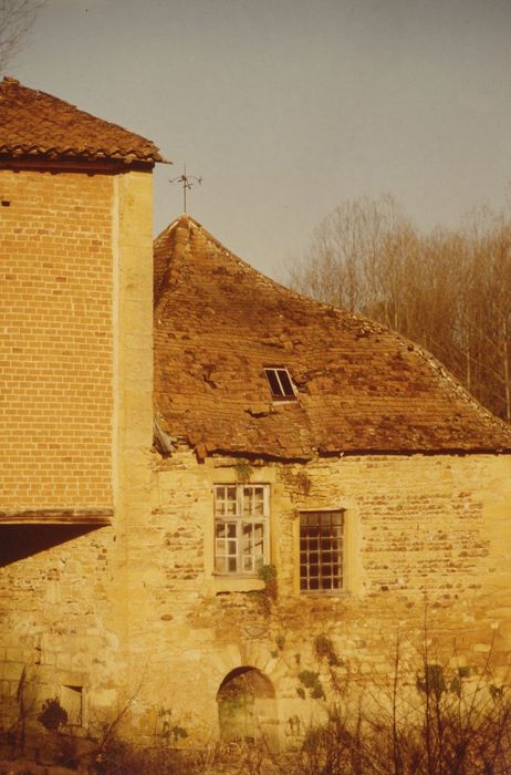 moulin, partie ancienne, façade sud-ouest