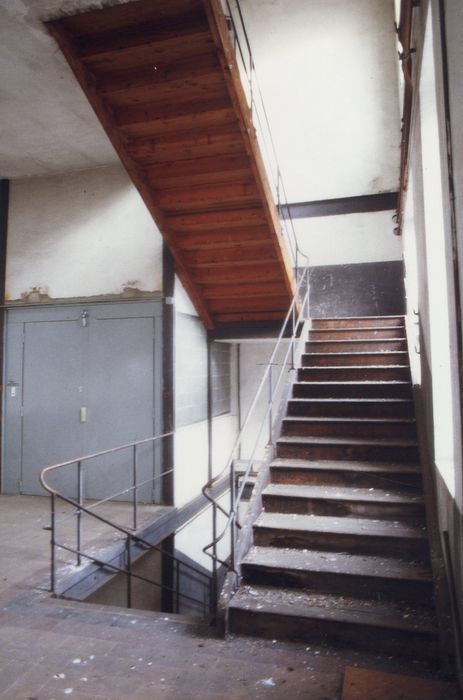 atelier, escalier