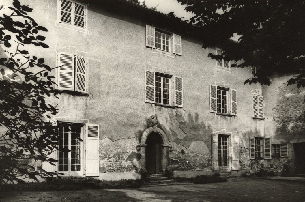 cour intérieure, aile nord, façade sud