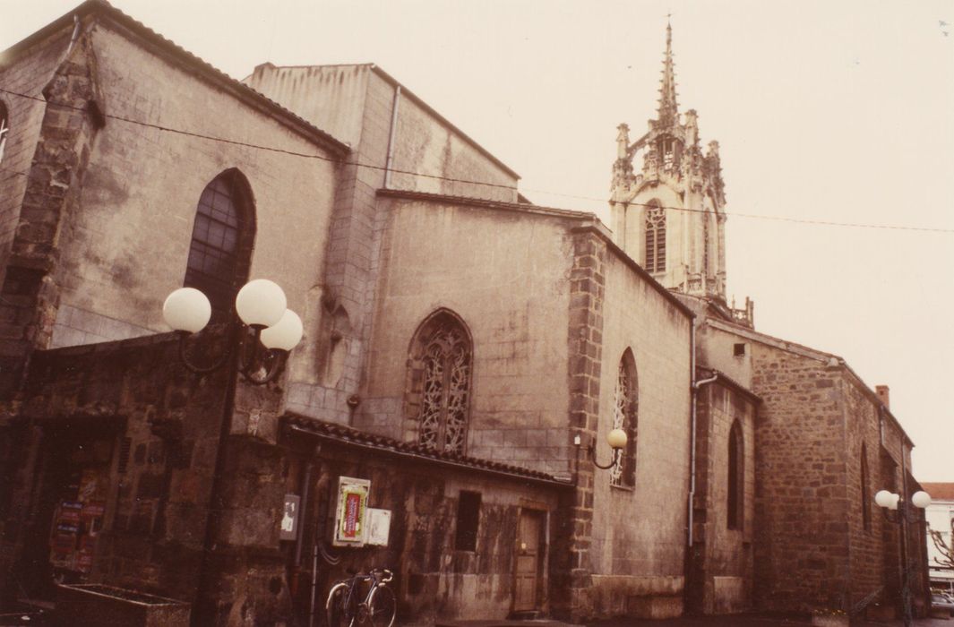 façade latérale nord, vue partielle