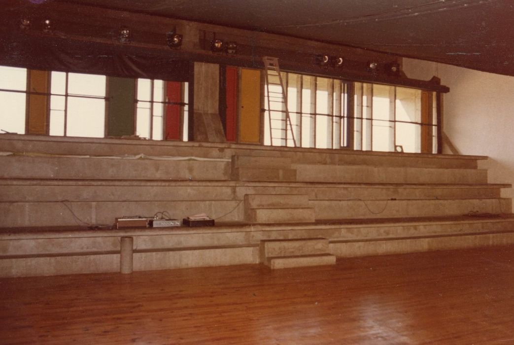 salle de spectacles, gradins