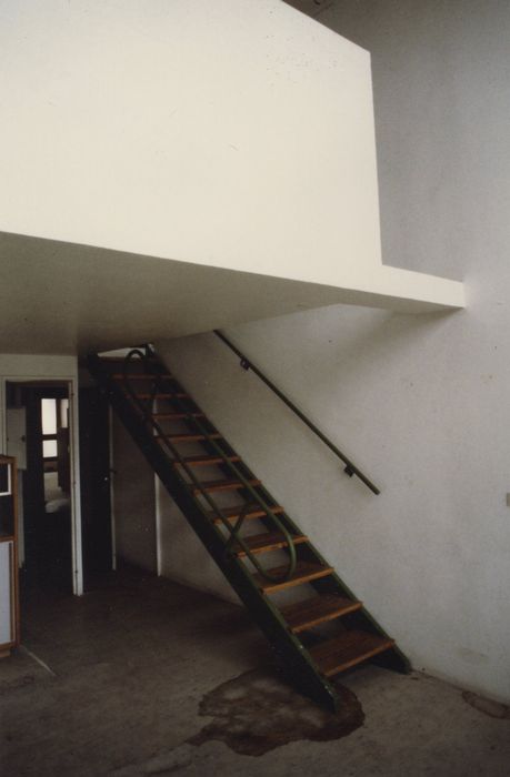 appartement type 3, escalier d’accès au 2e niveau