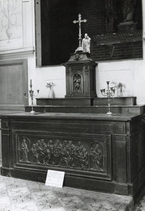 autel, tabernacle, bas-relief : Cène (la) - © Ministère de la Culture (France), Médiathèque du patrimoine et de la photographie, tous droits réservés