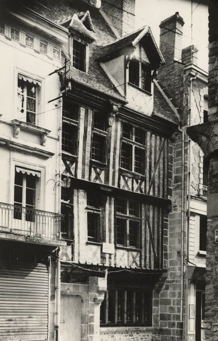 façade sur la Grande Rue