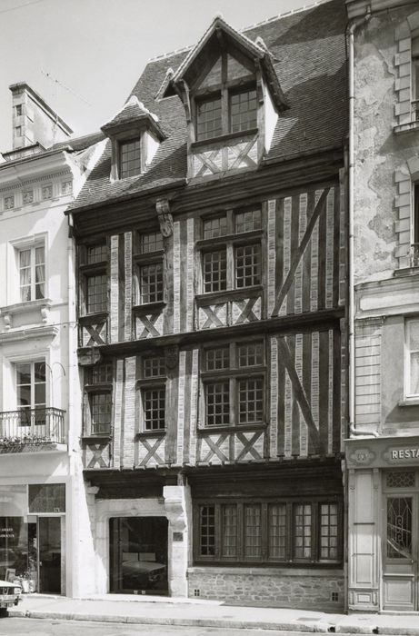 façade sur la Grande Rue