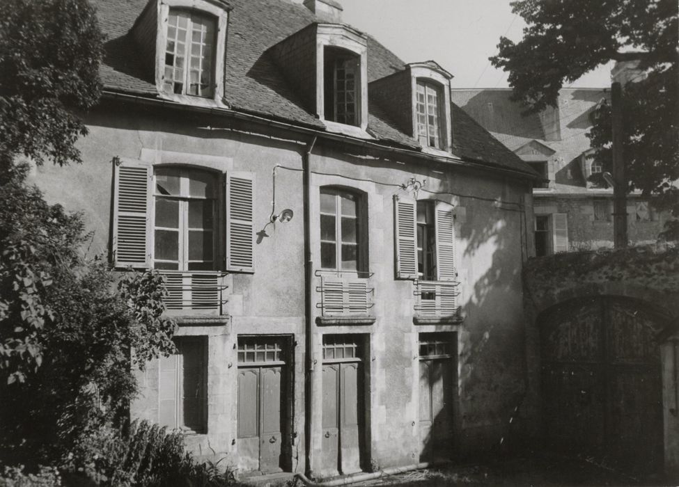 bâtiment annexe, façade sur cour