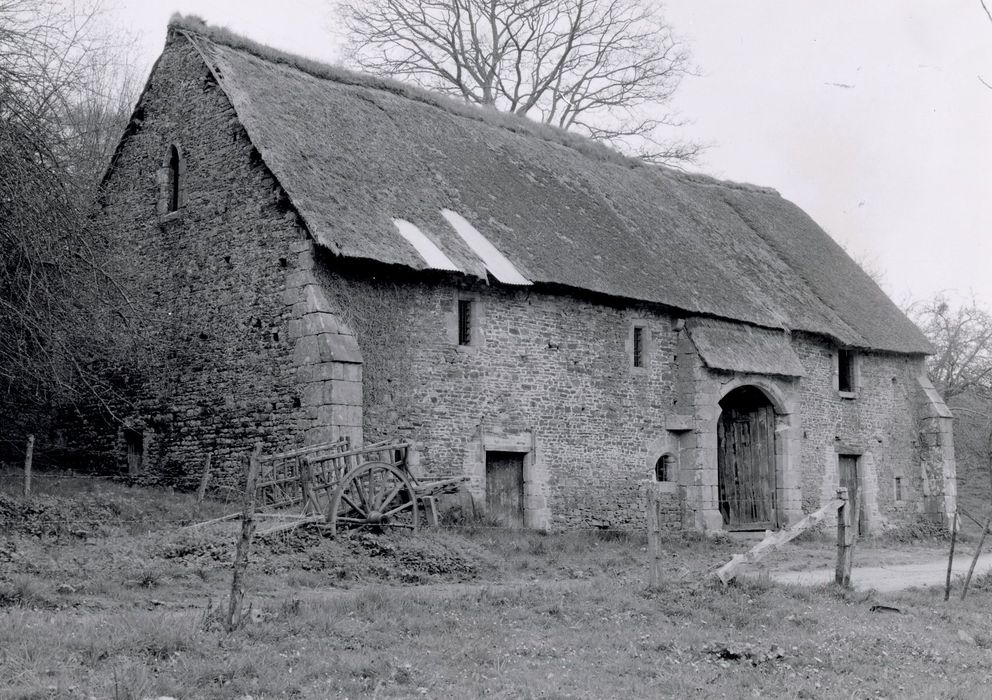 grange aux dîmes, façades est et sud