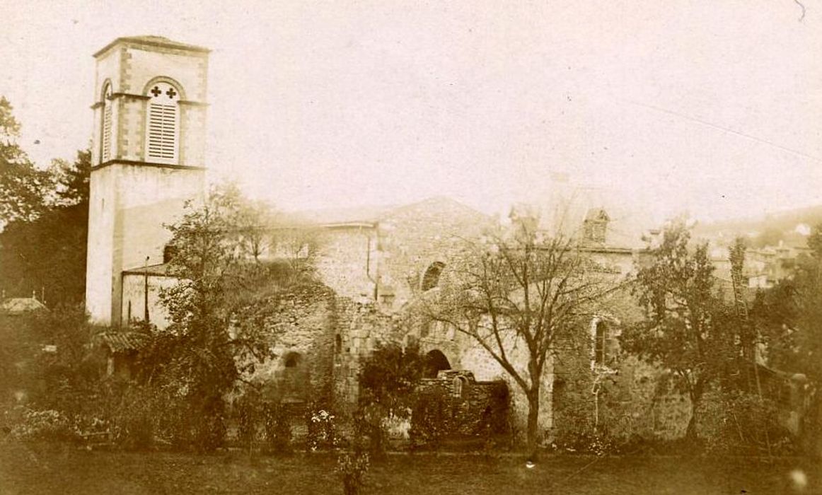 vue générale de l’église depuis le Sud-Est