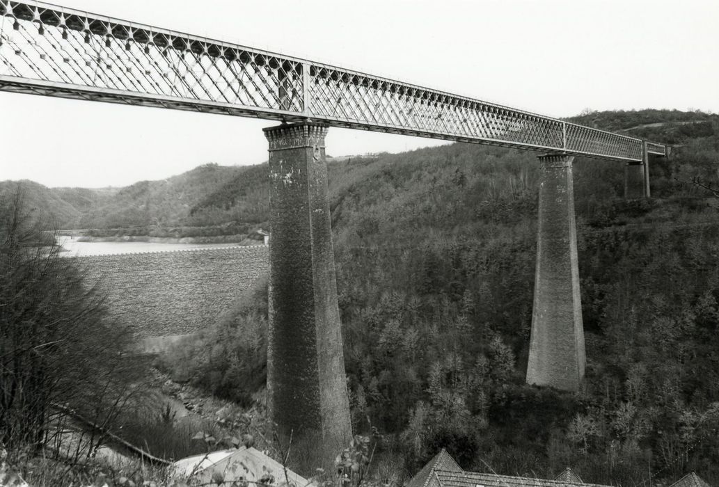 vue générale du viaduc depuis l’Est