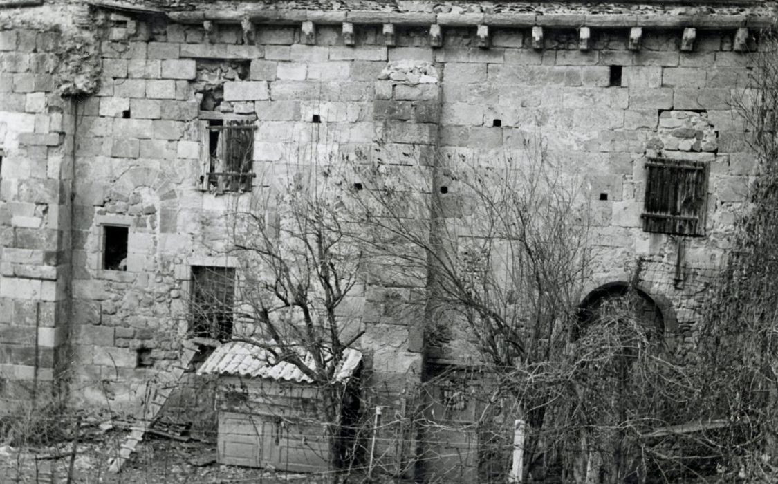 cloître, aile est, façade est