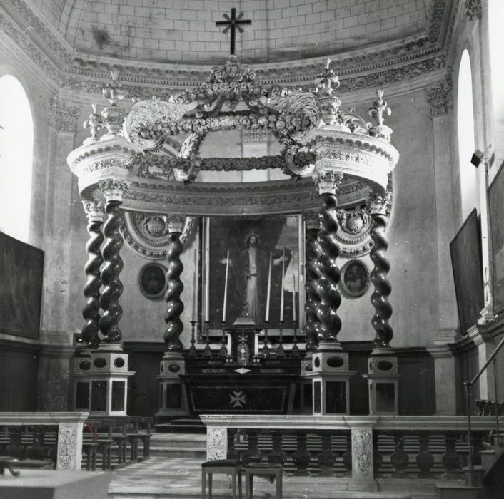 retable à baldaquin - © Ministère de la Culture (France), Médiathèque du patrimoine et de la photographie, tous droits réservés