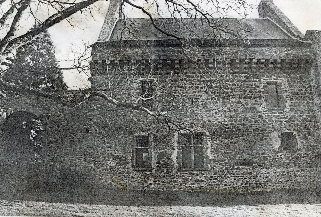 logis, façade ouest (photocopie numérisée)