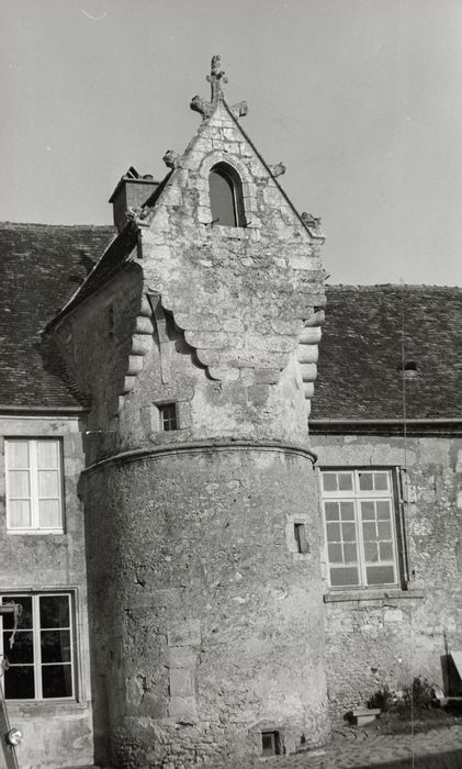 façade sud, tourelle d’escalier