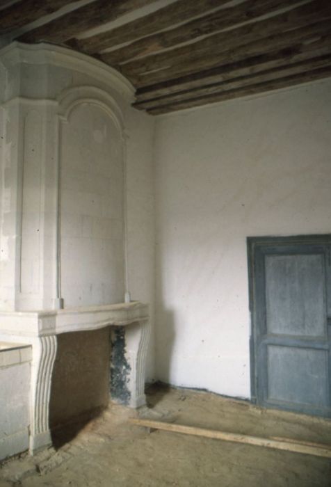 chambre, détail d’une cheminée