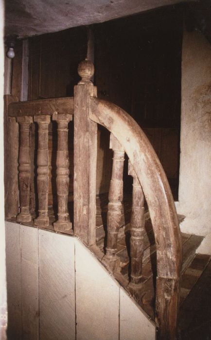 aile sud-ouest, escalier d’accès aux combles