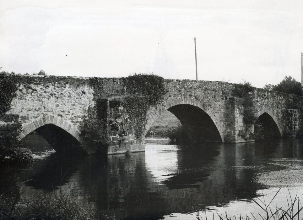 vue générale du pont depuis l’aval