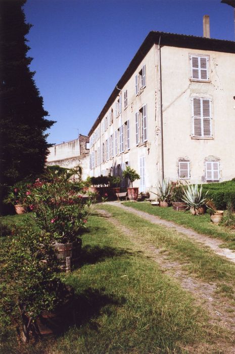 logis, façade sud-est