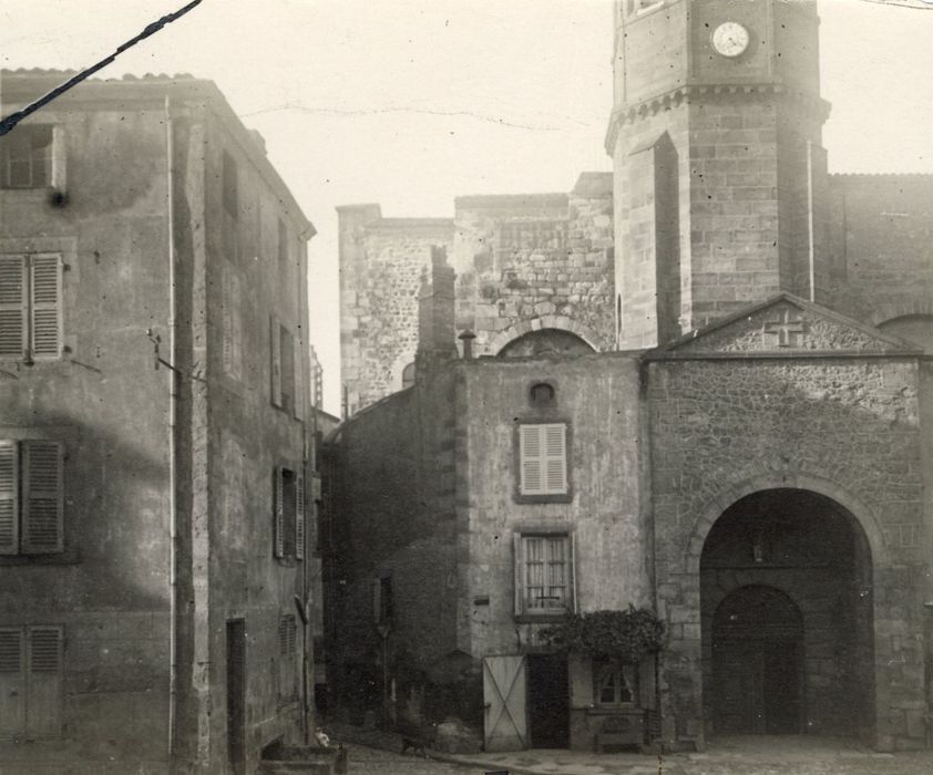 façade latérale sud, vue partielle