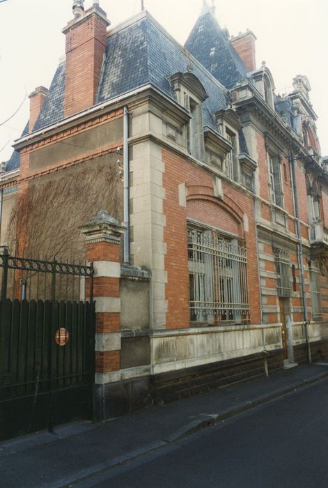 angle des façades nord et ouest