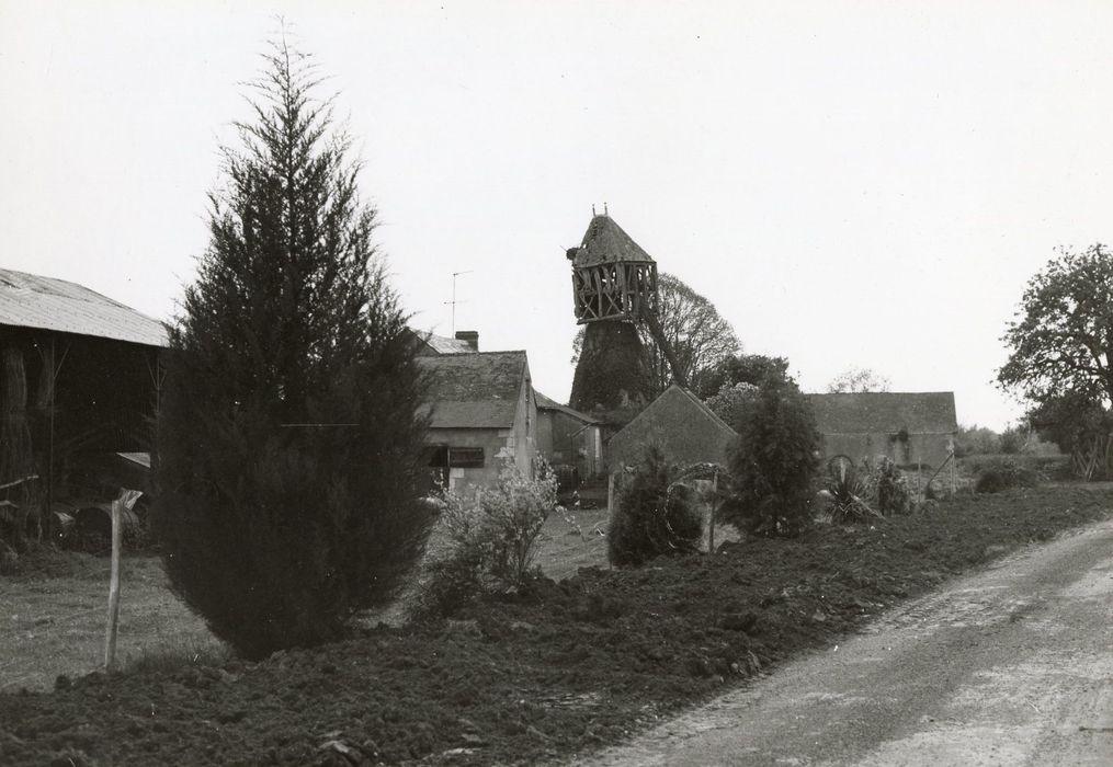 vue générale du moulin dans son environnement