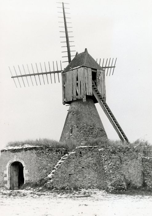 vue générale du moulin dans son environnement