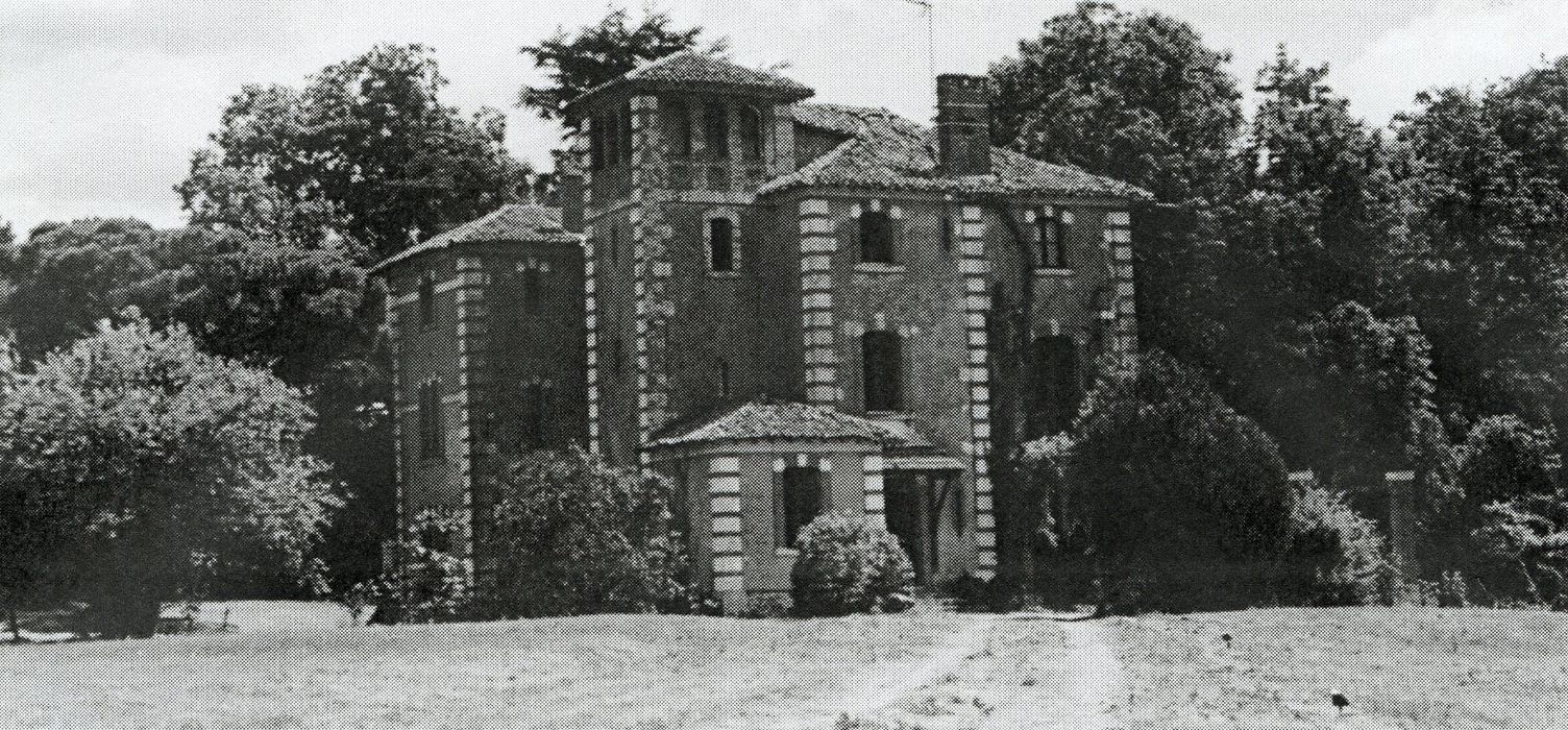 vue générale du manoir depuis l’Ouest (photocopie numérisée)