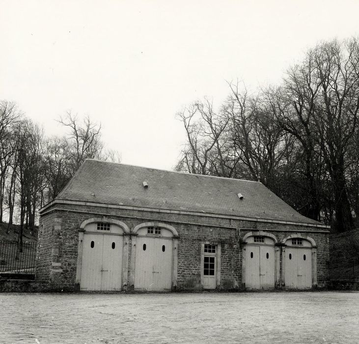 écuries, façade nord