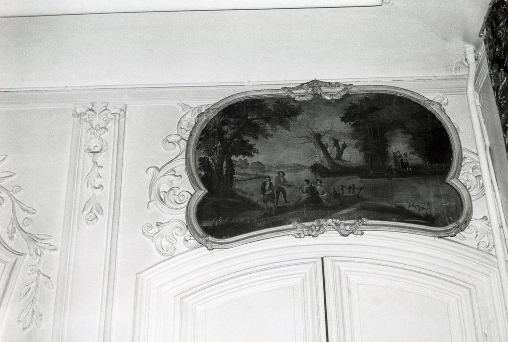 salon d’été, détail d’un dessus de porte