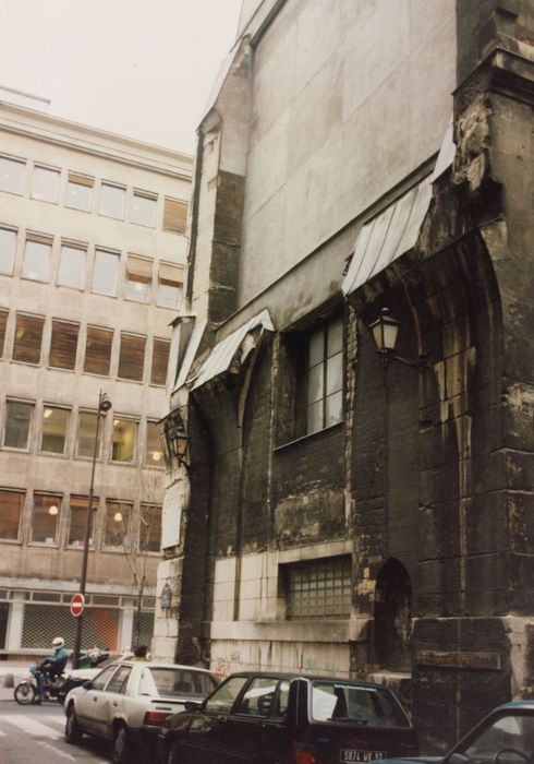 façade rue de Colbert (emplacement de l’ancienne arcade)