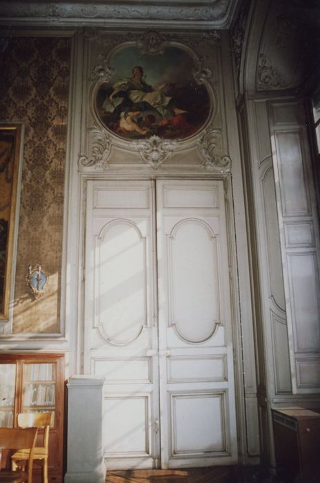 1er étage, grand salon, détail d’un dessus-de-porte