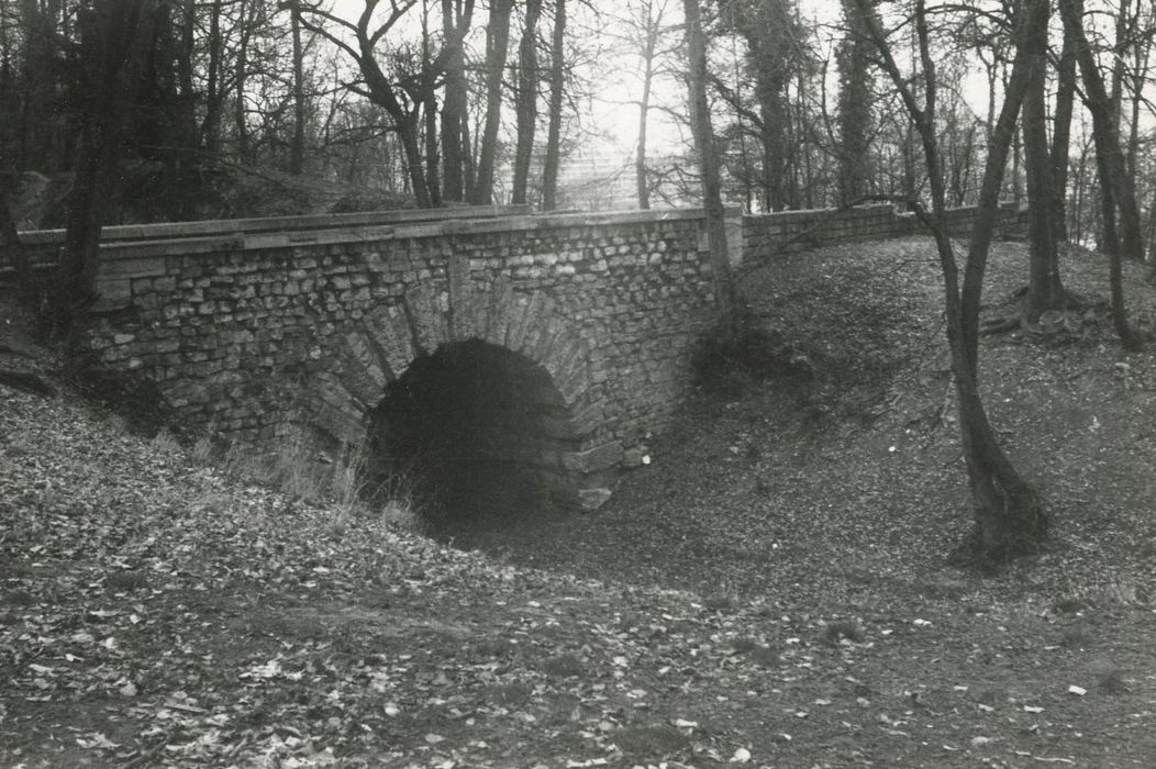 pont du Diable sur le versant de Sèvres