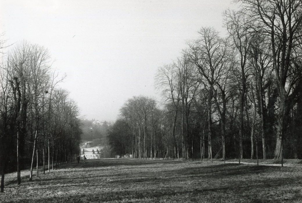 rond-point de la Lanterne, allée de la Balustrade