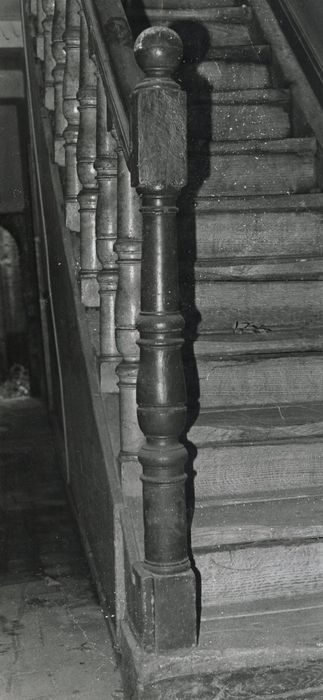 escalier, détail de la rampe