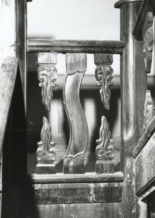 escalier, détail de la rampe